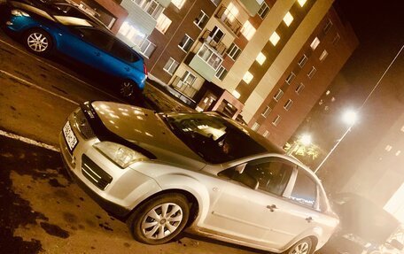 Ford Focus II рестайлинг, 2006 год, 350 000 рублей, 3 фотография