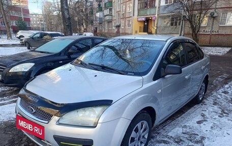 Ford Focus II рестайлинг, 2006 год, 350 000 рублей, 2 фотография