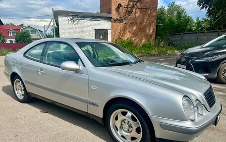 Mercedes-Benz CLK-Класс, 1997 год, 1 700 000 рублей, 4 фотография