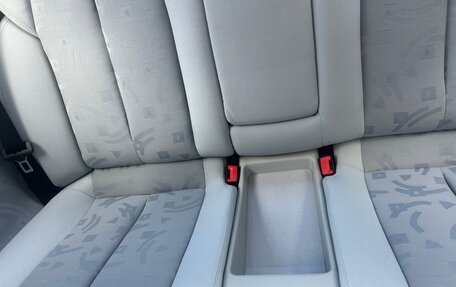 Mercedes-Benz CLK-Класс, 1997 год, 1 700 000 рублей, 29 фотография