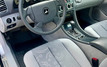 Mercedes-Benz CLK-Класс, 1997 год, 1 700 000 рублей, 33 фотография