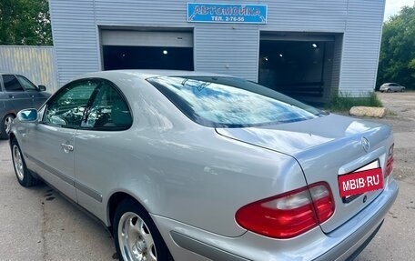 Mercedes-Benz CLK-Класс, 1997 год, 1 700 000 рублей, 37 фотография