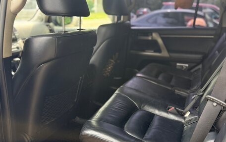 Toyota Land Cruiser 200, 2011 год, 3 499 000 рублей, 8 фотография
