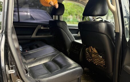 Toyota Land Cruiser 200, 2011 год, 3 499 000 рублей, 10 фотография