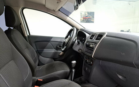 Renault Logan II, 2021 год, 960 000 рублей, 13 фотография