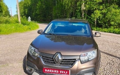 Renault Logan II, 2022 год, 650 000 рублей, 1 фотография