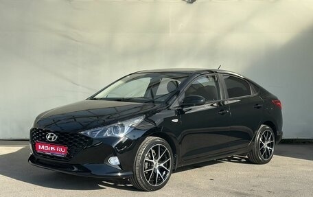 Hyundai Solaris II рестайлинг, 2021 год, 1 650 000 рублей, 1 фотография
