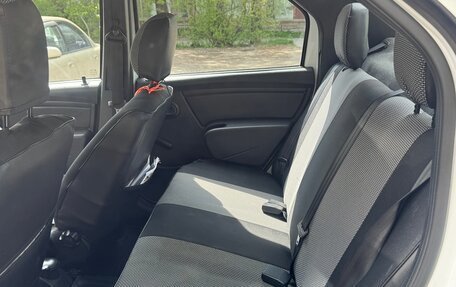 Renault Logan I, 2013 год, 550 000 рублей, 4 фотография