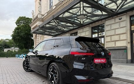 BMW iX, 2021 год, 5 500 000 рублей, 2 фотография