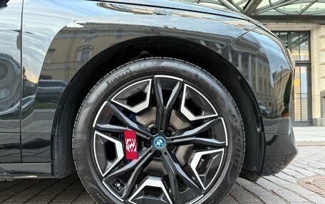 BMW iX, 2021 год, 5 500 000 рублей, 26 фотография