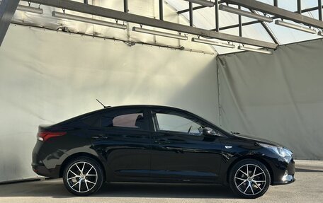 Hyundai Solaris II рестайлинг, 2021 год, 1 650 000 рублей, 8 фотография