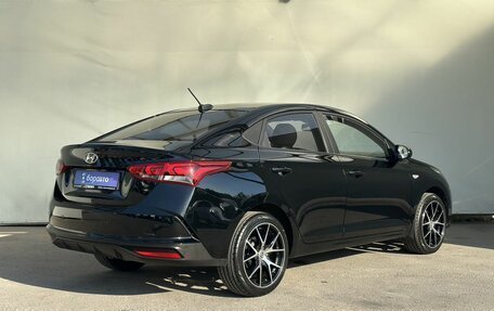 Hyundai Solaris II рестайлинг, 2021 год, 1 650 000 рублей, 4 фотография