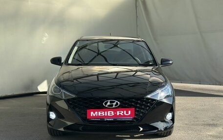 Hyundai Solaris II рестайлинг, 2021 год, 1 650 000 рублей, 3 фотография