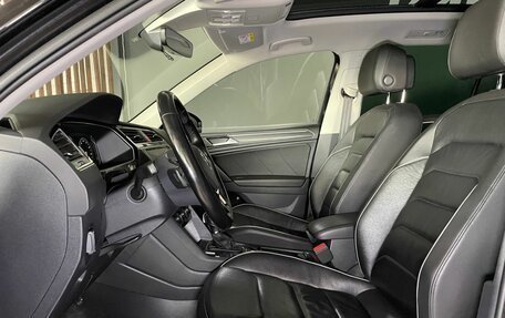 Volkswagen Tiguan II, 2019 год, 3 799 000 рублей, 7 фотография