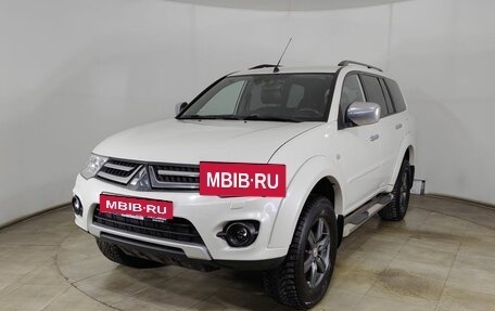 Mitsubishi Pajero Sport II рестайлинг, 2014 год, 1 870 000 рублей, 3 фотография