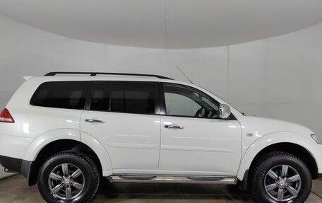 Mitsubishi Pajero Sport II рестайлинг, 2014 год, 1 870 000 рублей, 8 фотография