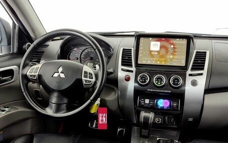 Mitsubishi Pajero Sport II рестайлинг, 2014 год, 1 870 000 рублей, 11 фотография