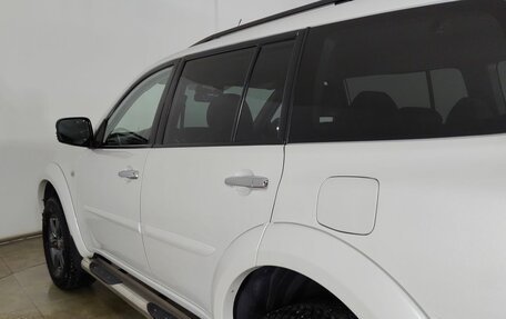 Mitsubishi Pajero Sport II рестайлинг, 2014 год, 1 870 000 рублей, 22 фотография