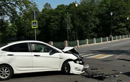 Hyundai Solaris II рестайлинг, 2015 год, 500 000 рублей, 2 фотография