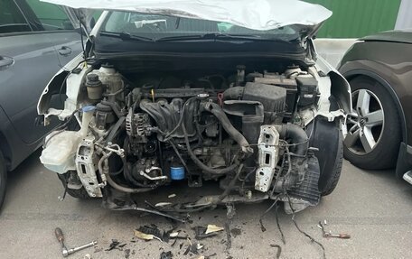 Hyundai Solaris II рестайлинг, 2015 год, 500 000 рублей, 8 фотография