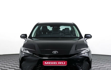 Toyota Camry, 2024 год, 3 690 000 рублей, 2 фотография