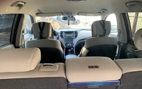 Hyundai Santa Fe III рестайлинг, 2013 год, 1 990 000 рублей, 11 фотография