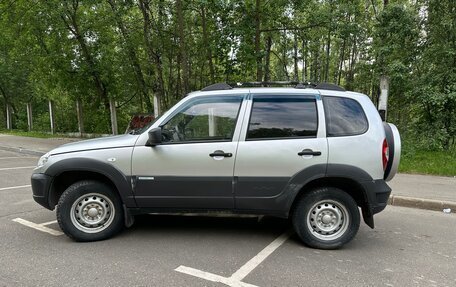 Chevrolet Niva I рестайлинг, 2013 год, 575 000 рублей, 6 фотография