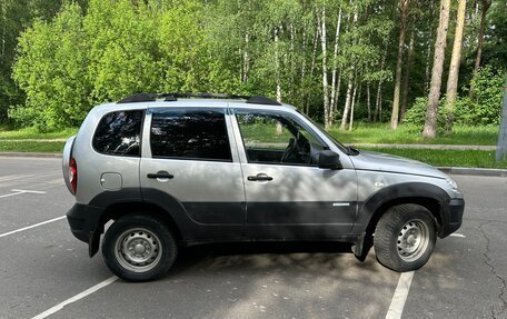Chevrolet Niva I рестайлинг, 2013 год, 575 000 рублей, 10 фотография