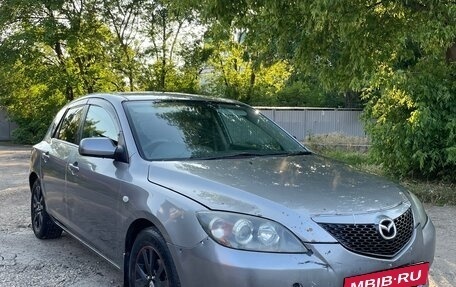 Mazda Axela, 2005 год, 325 000 рублей, 2 фотография