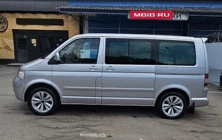 Volkswagen Multivan T5, 2003 год, 1 238 000 рублей, 2 фотография