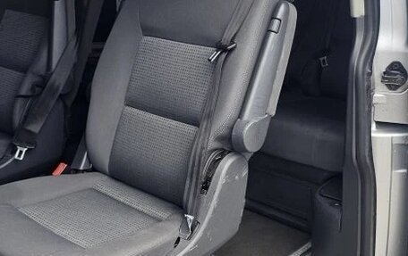 Volkswagen Multivan T5, 2003 год, 1 238 000 рублей, 11 фотография