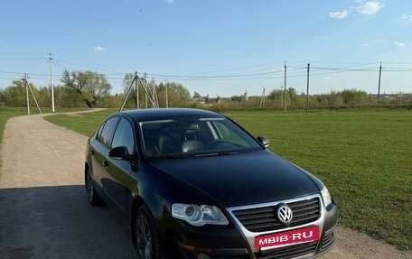 Volkswagen Passat B6, 2008 год, 610 000 рублей, 2 фотография