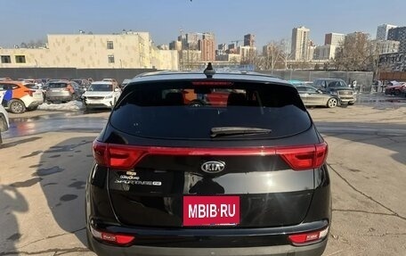 KIA Sportage IV рестайлинг, 2018 год, 2 100 000 рублей, 8 фотография