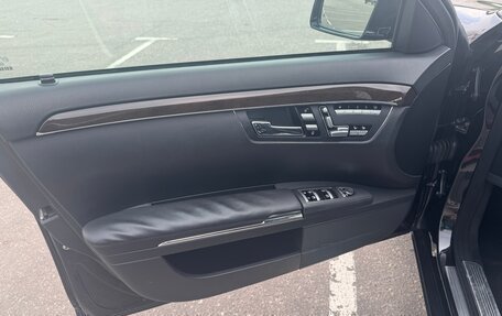 Mercedes-Benz S-Класс, 2009 год, 2 500 000 рублей, 6 фотография