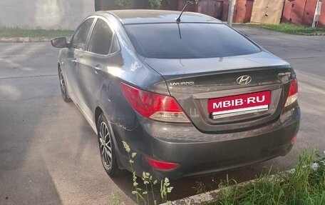 Hyundai Solaris II рестайлинг, 2012 год, 570 000 рублей, 5 фотография