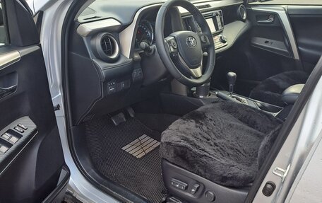 Toyota RAV4, 2013 год, 1 850 000 рублей, 8 фотография