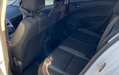 Peugeot 408 I рестайлинг, 2016 год, 745 000 рублей, 13 фотография