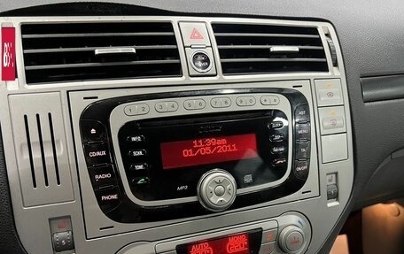 Ford Kuga III, 2011 год, 895 000 рублей, 16 фотография