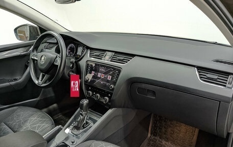 Skoda Octavia, 2019 год, 1 930 000 рублей, 13 фотография