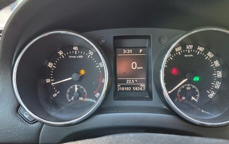 Skoda Yeti I рестайлинг, 2014 год, 695 000 рублей, 8 фотография