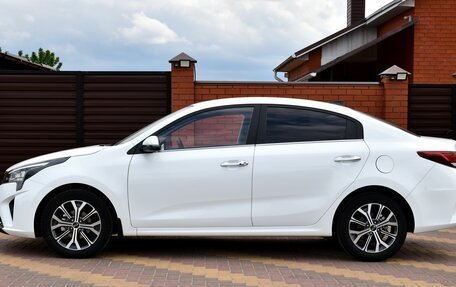 KIA Rio IV, 2021 год, 2 095 000 рублей, 3 фотография