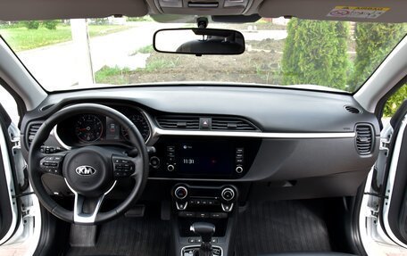 KIA Rio IV, 2021 год, 2 095 000 рублей, 19 фотография