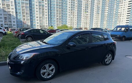 Mazda 3, 2011 год, 1 050 000 рублей, 2 фотография