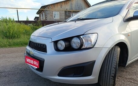 Chevrolet Aveo III, 2012 год, 580 000 рублей, 2 фотография