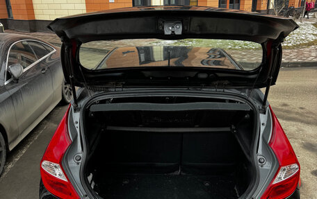 Hyundai Solaris II рестайлинг, 2013 год, 750 000 рублей, 3 фотография