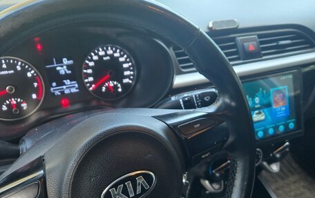 KIA Rio IV, 2018 год, 1 320 000 рублей, 4 фотография