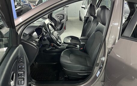 Hyundai ix35 I рестайлинг, 2013 год, 1 295 000 рублей, 20 фотография
