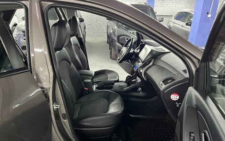 Hyundai ix35 I рестайлинг, 2013 год, 1 295 000 рублей, 23 фотография
