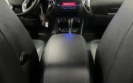 Hyundai ix35 I рестайлинг, 2013 год, 1 295 000 рублей, 18 фотография