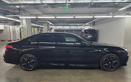 BMW 7 серия, 2023 год, 12 999 999 рублей, 3 фотография